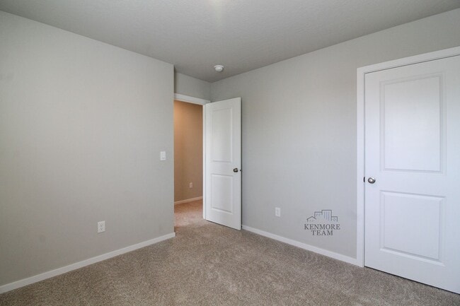 Building Photo - 7982 Ranchland Ln
