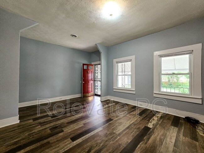 Building Photo - 2602 Perry St