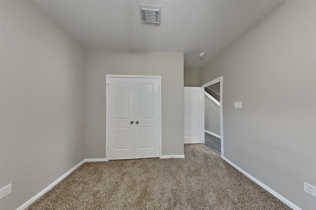 Building Photo - 3218 Clayton Terrace Dr