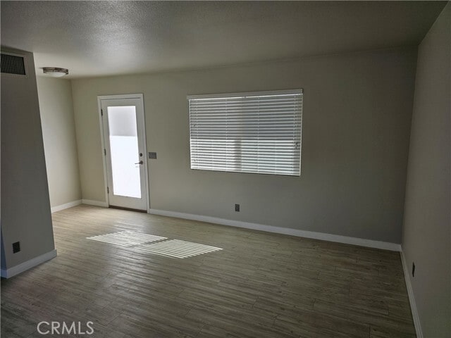 Building Photo - 37107 Bankside Dr