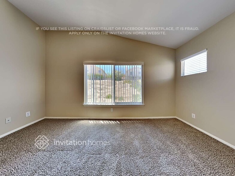 Building Photo - 1832 Autumnmist Dr