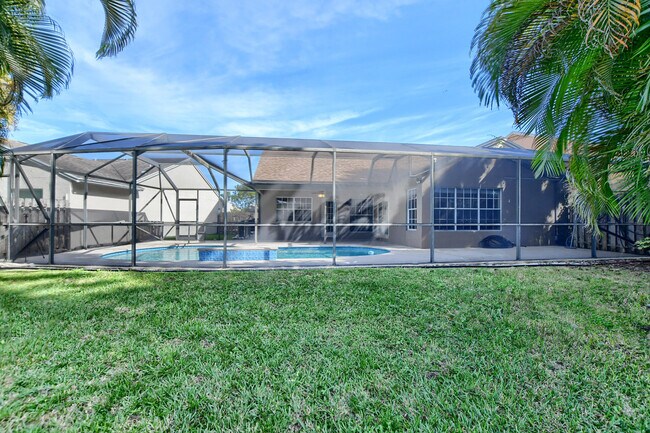 Building Photo - 22556 Middletown Dr
