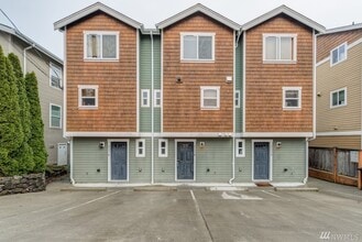 Building Photo - West Seattle/ The Junction