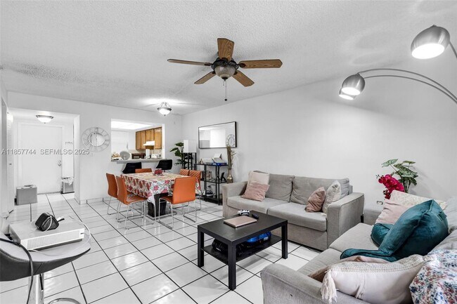 Building Photo - 12239 SW 14th Ln