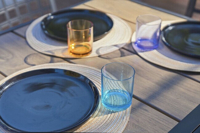 Building Photo - 720 1/2 West Woodlawn Avenue-SI ID1271939P