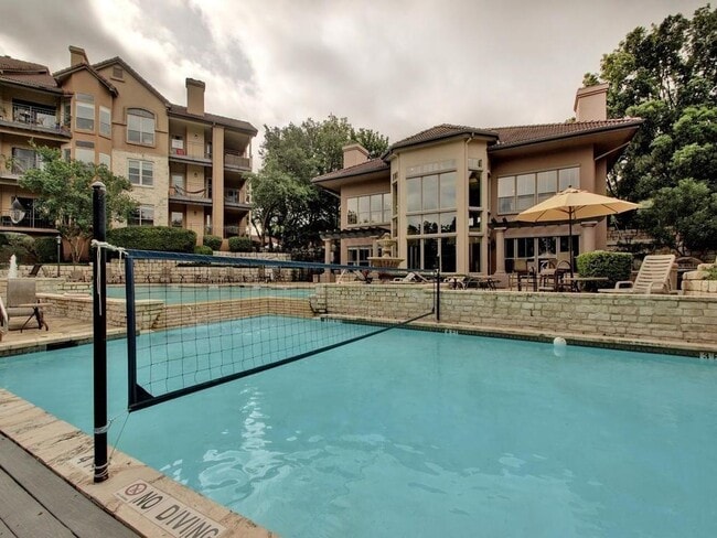 Building Photo - 6000 Shepherd Mountain Cove