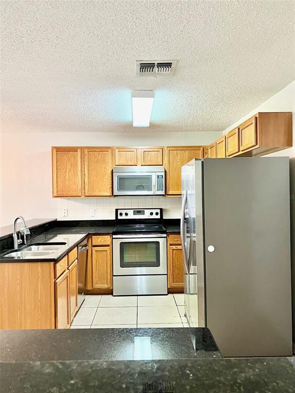 Building Photo - 12973 Lexington Summit St