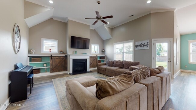 Building Photo - 486 W Craftsman Wy
