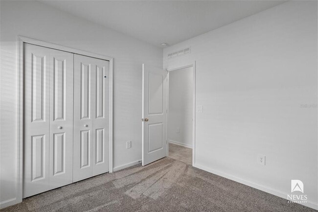 Building Photo - 1502 Brentwood Dr