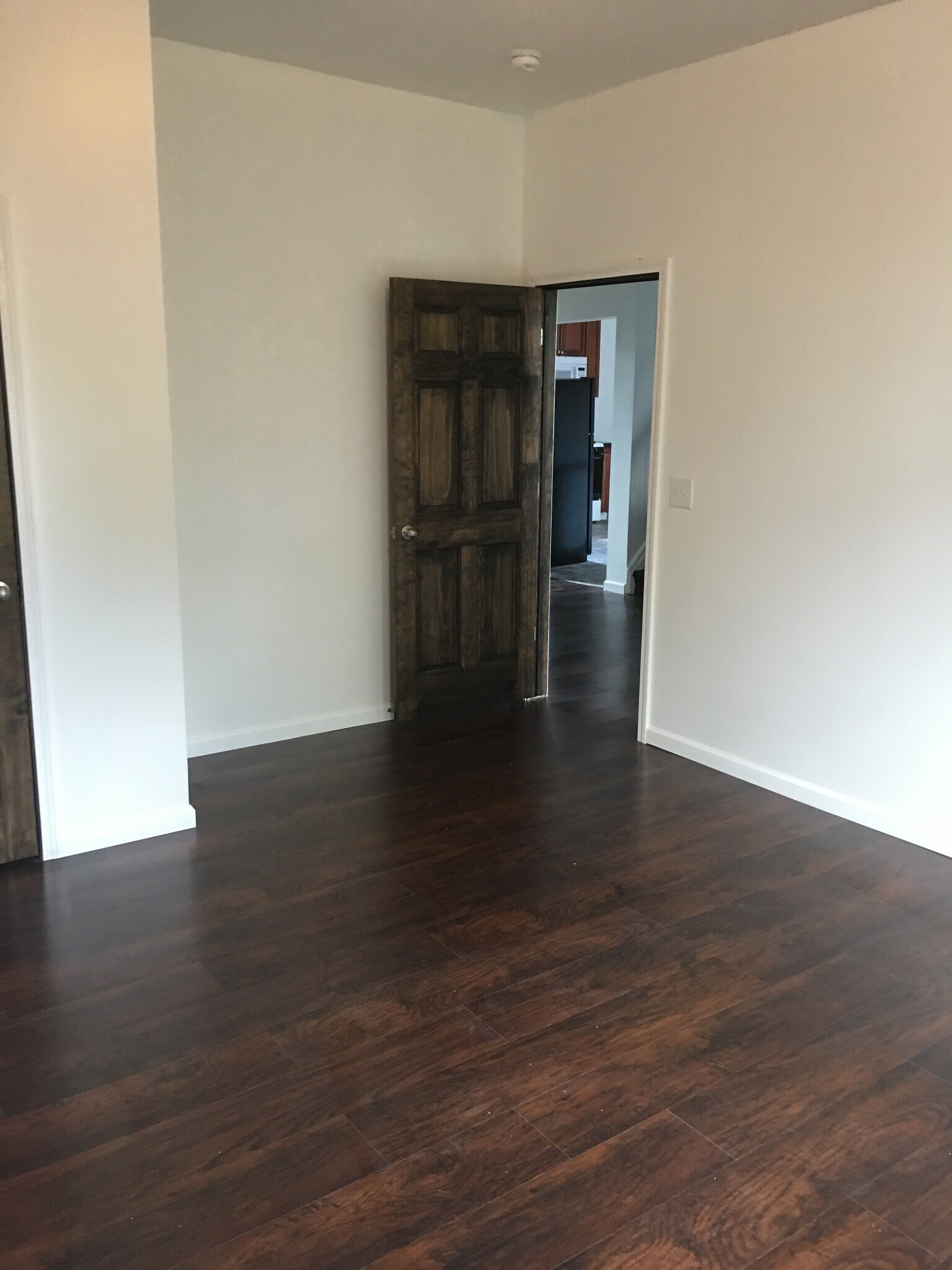 Building Photo - 3306 Iowa St