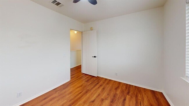 Building Photo - 15209 Mimebark Way