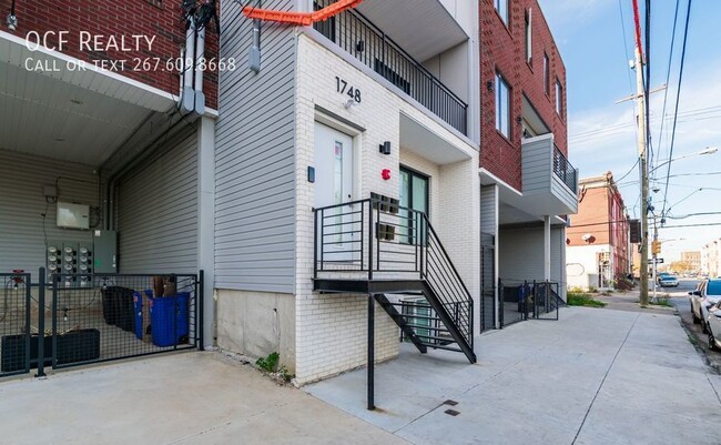 Building Photo - Three Bed Brewerytown  Apartment