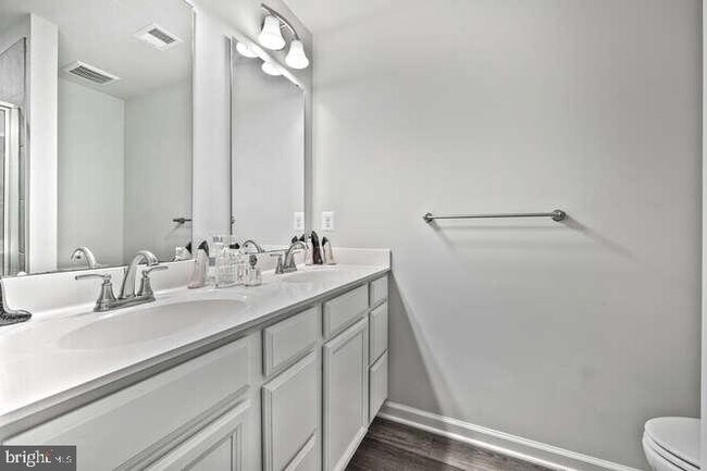 Building Photo - 68 Caswell Dr