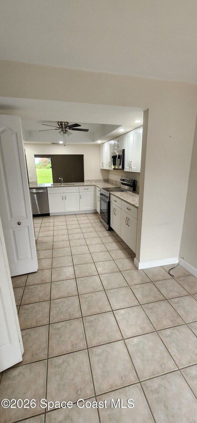 Building Photo - 441 N Harbor City Blvd