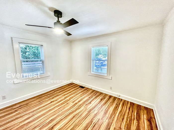 Building Photo - 1391 N Druid Hills Rd