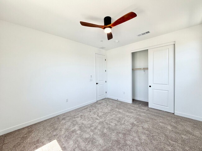 Building Photo - Turnkey Riverwalk Village 4 Bedroom Home with INCLUDED Solar, Upgrades & Prime Location