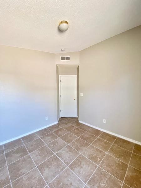 Building Photo - 2253 Tierra De Oro Way