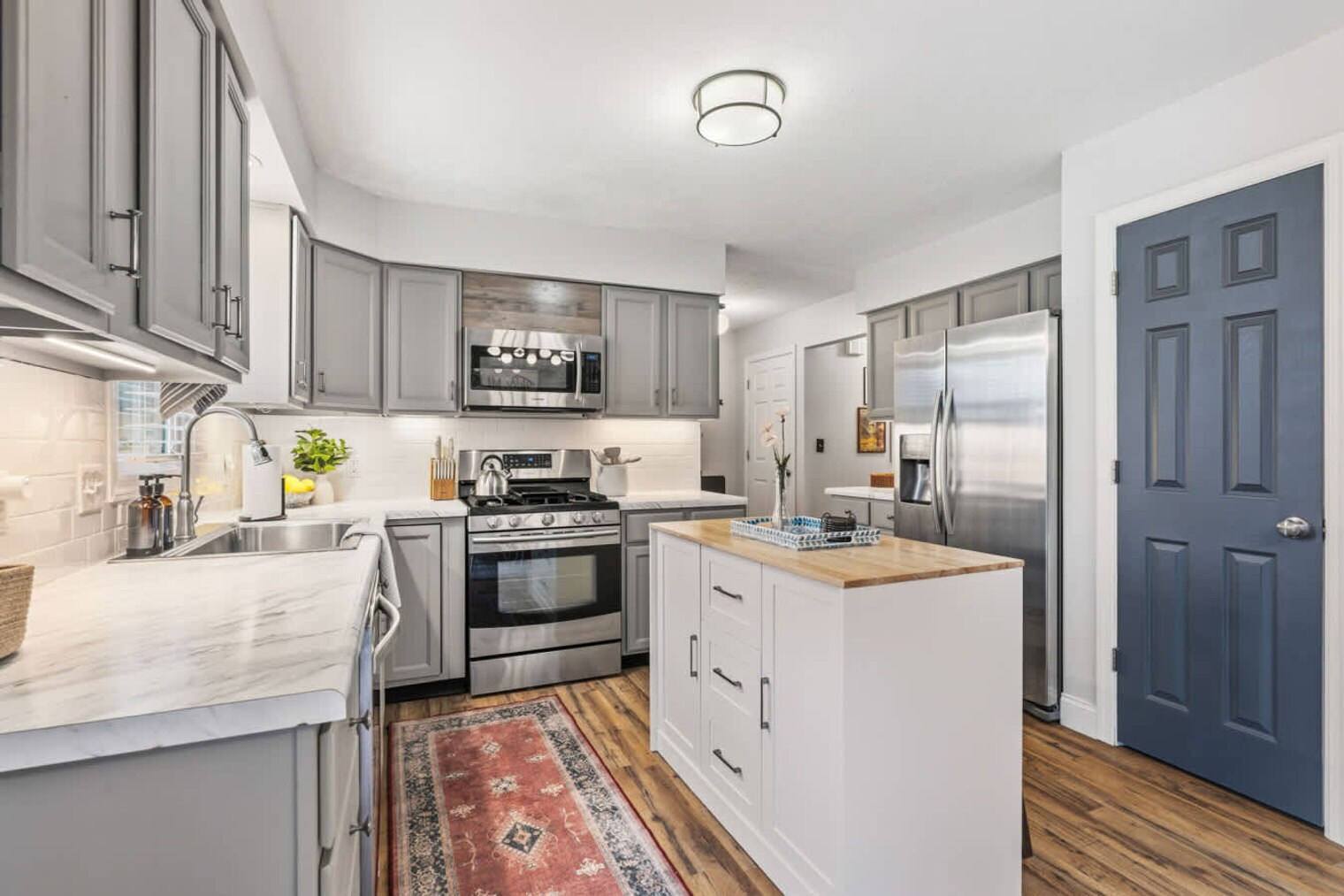 Building Photo - 185 Heights Ave