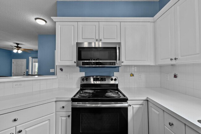 Building Photo - 4028 Mackinac Island Ln