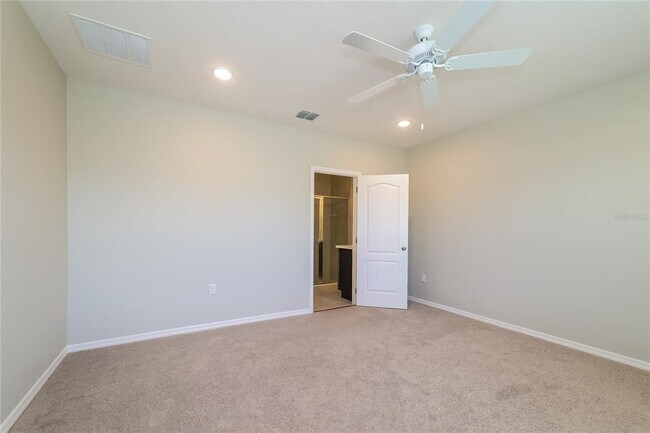 Building Photo - 255 Villavista Ct