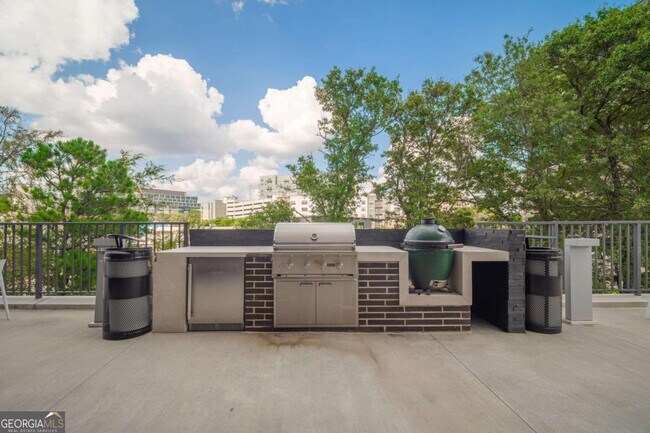 Building Photo - 788 West Marietta St NW