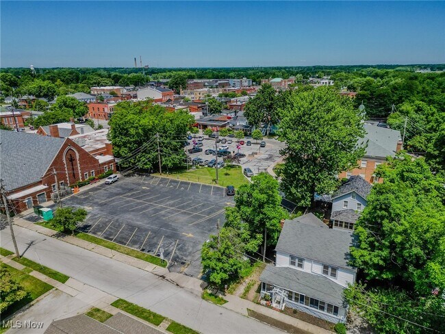 Building Photo - 38257 Prospect St
