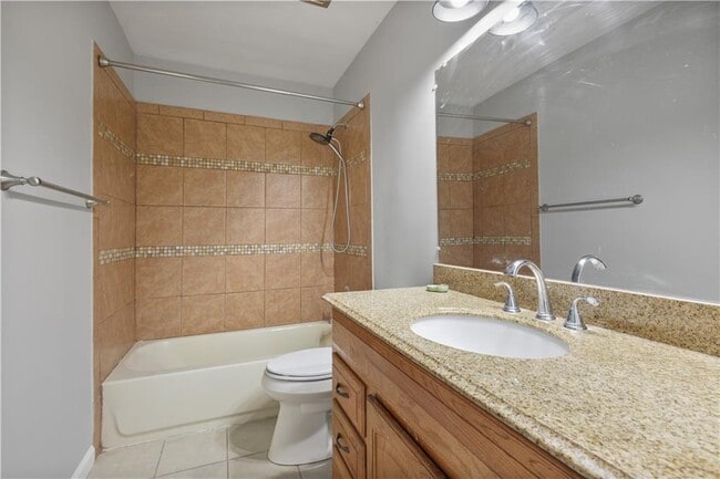 Building Photo - 330 Winding River Dr