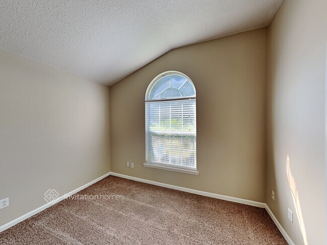 Building Photo - 709 Hazelmoor Ln