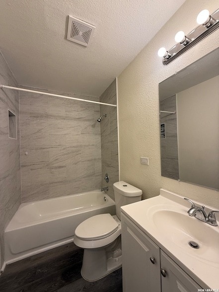 Building Photo - 3103 Neptune St