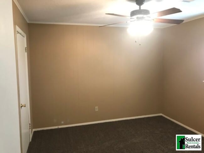 Building Photo - Dayton Duplexes