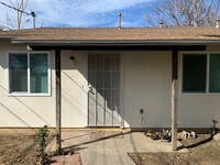 Building Photo - Newly Remodeled Duplex in Modesto