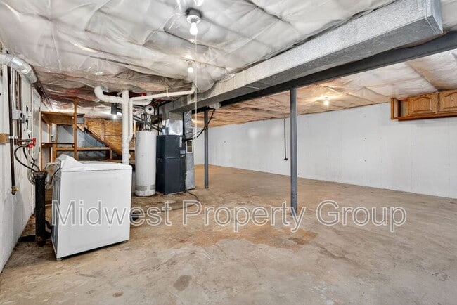 Building Photo - 1540 Aspen Dr