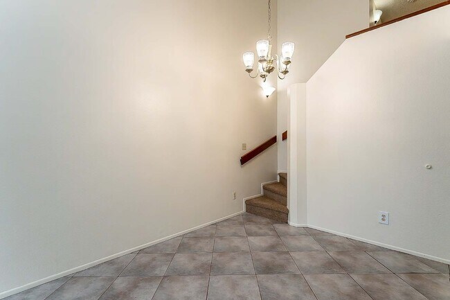 Building Photo - 3874 Paseo de Las Canchas