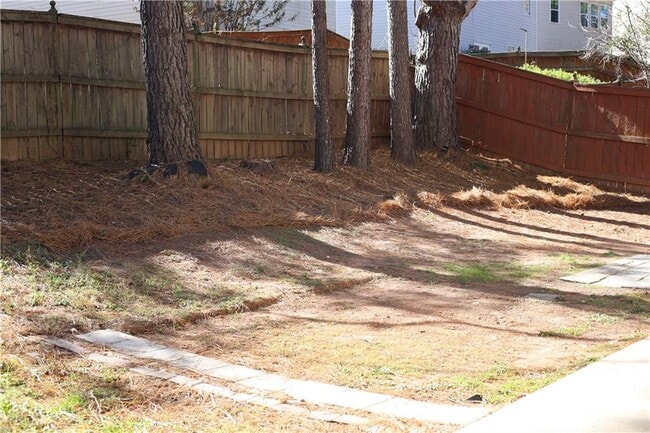 Building Photo - 200 Wellisford Ct