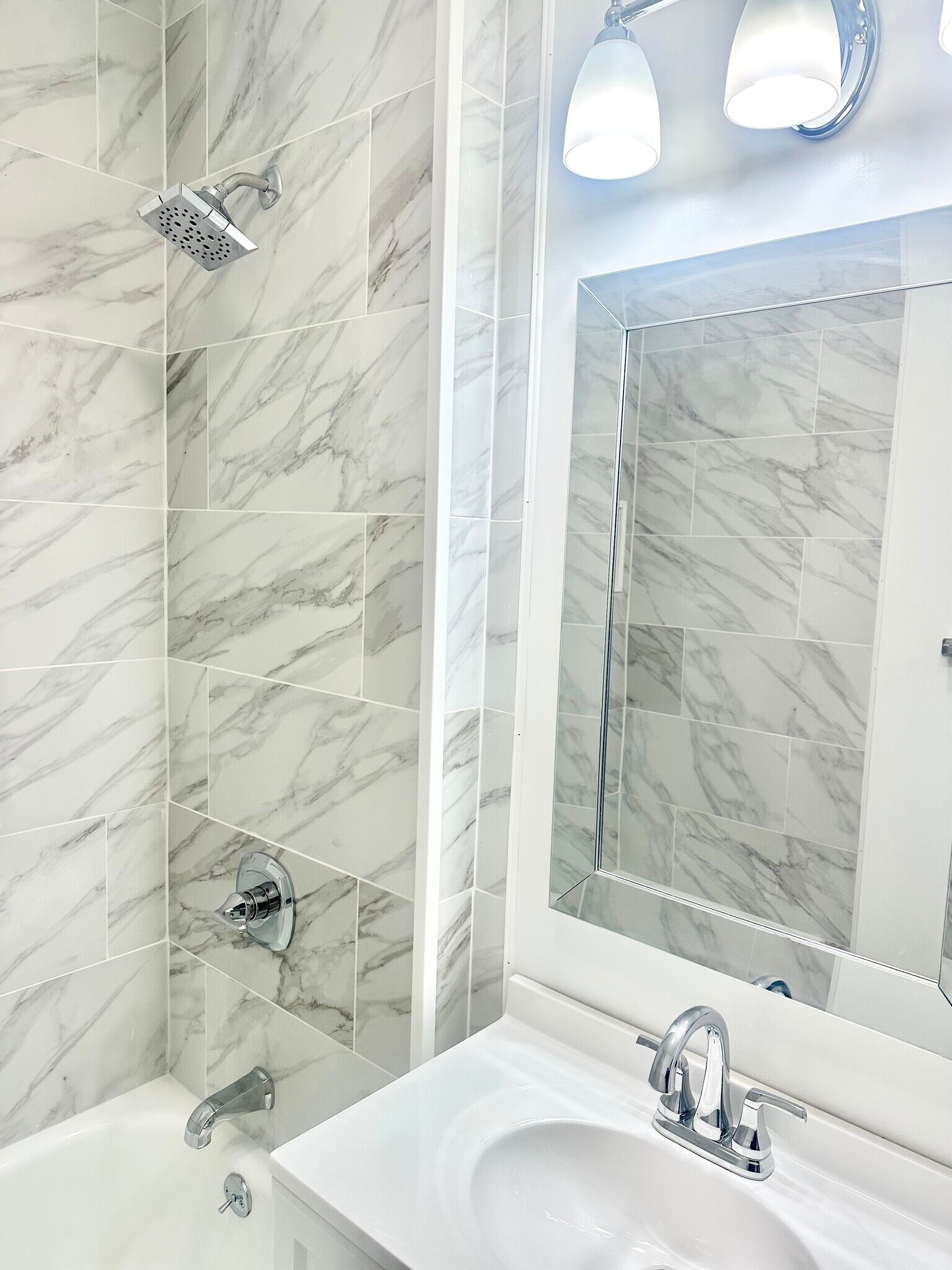 Building Photo - 67 Tremont Ave