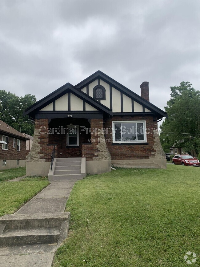 Building Photo - 1803 Garden Ln