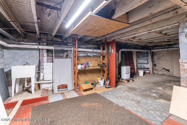 Building Photo - 838 George St