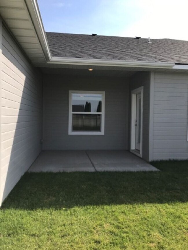 Building Photo - 1243 Langford Way