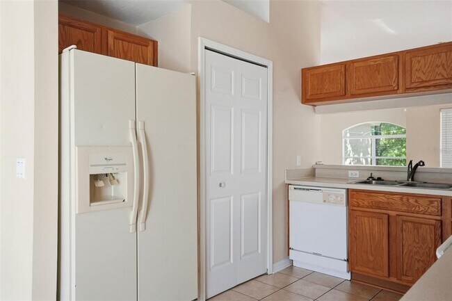 Building Photo - 13408 Teaberry Ln