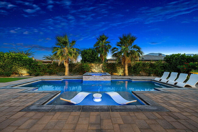 Building Photo - 81439 Merv Griffin Way