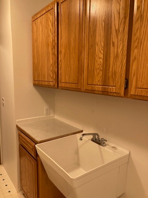 Building Photo - 18317 E Riverway Ave