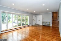 Building Photo - 4100 Dewmar Ct