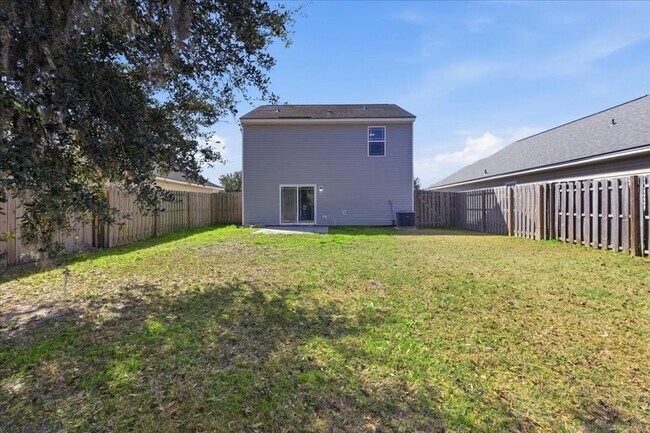 Building Photo - Private Backyard + Pet-Friendly Living Near Pooler & Savannah – Move-In Ready