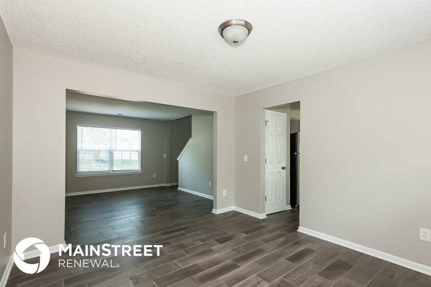 Building Photo - 1906 Waters Trail Dr