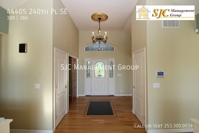 Building Photo - 44405 240th Pl SE