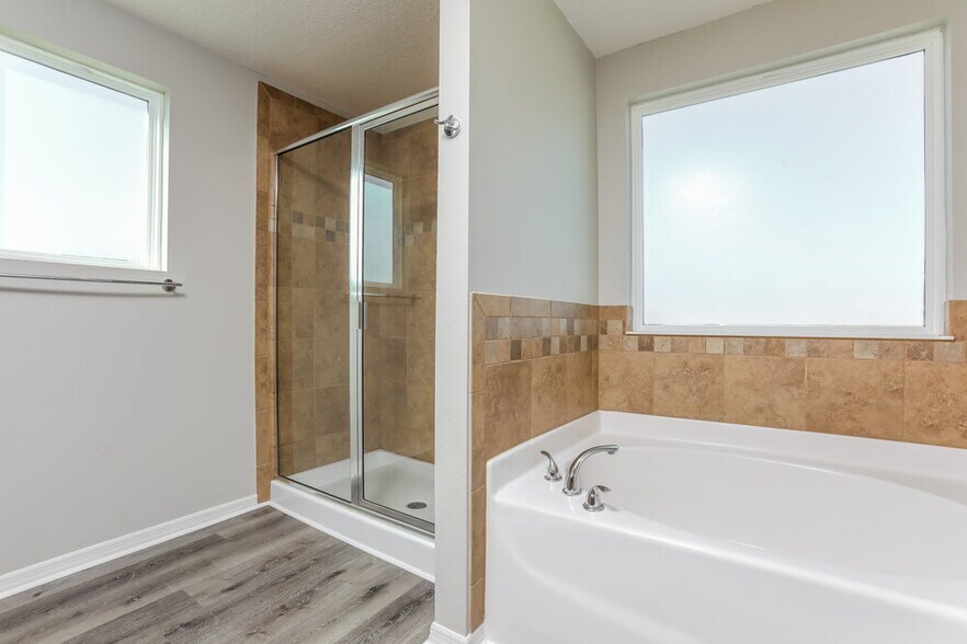 Building Photo - 2237 Aitkin Loop