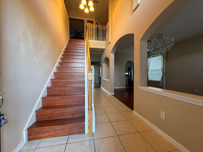 Building Photo - Cypress Chase Gated Community