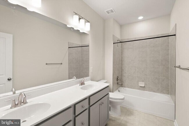 Building Photo - 43430 Stonewood Crossing Ter