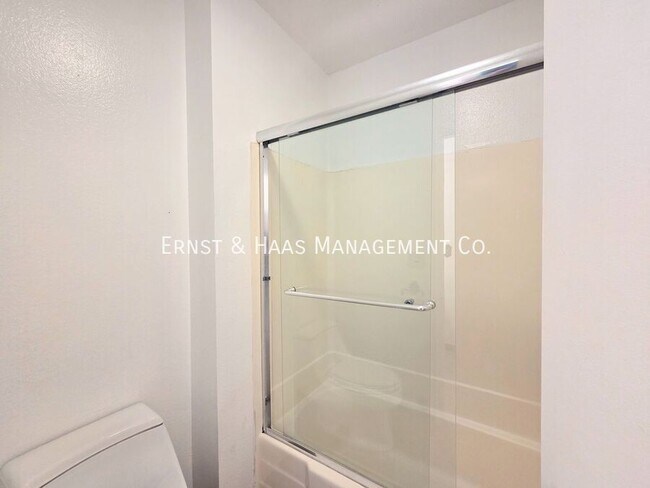 Building Photo - 1200 Opal St