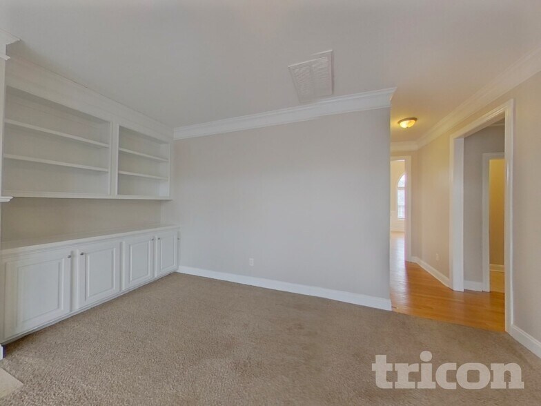 Building Photo - 167 Tanners Mill Rd